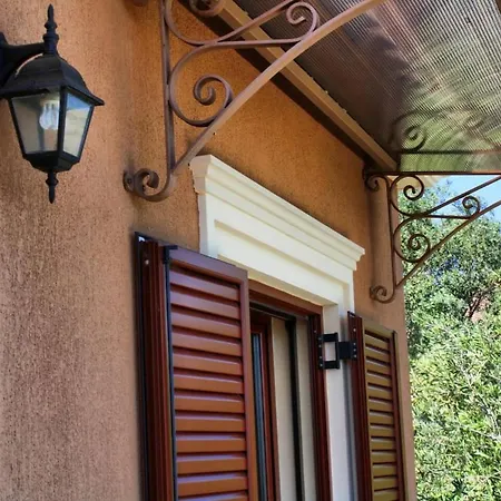 Traditional Mandola 别墅