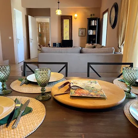 别墅 Traditional Mandola